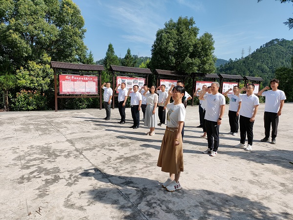 奮進新征程   建功新時代            ——中國共產(chǎn)黨建黨102周年(圖1)